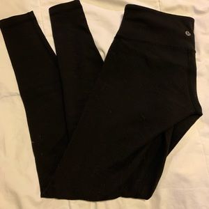 Lululemon Wunder Under leggings